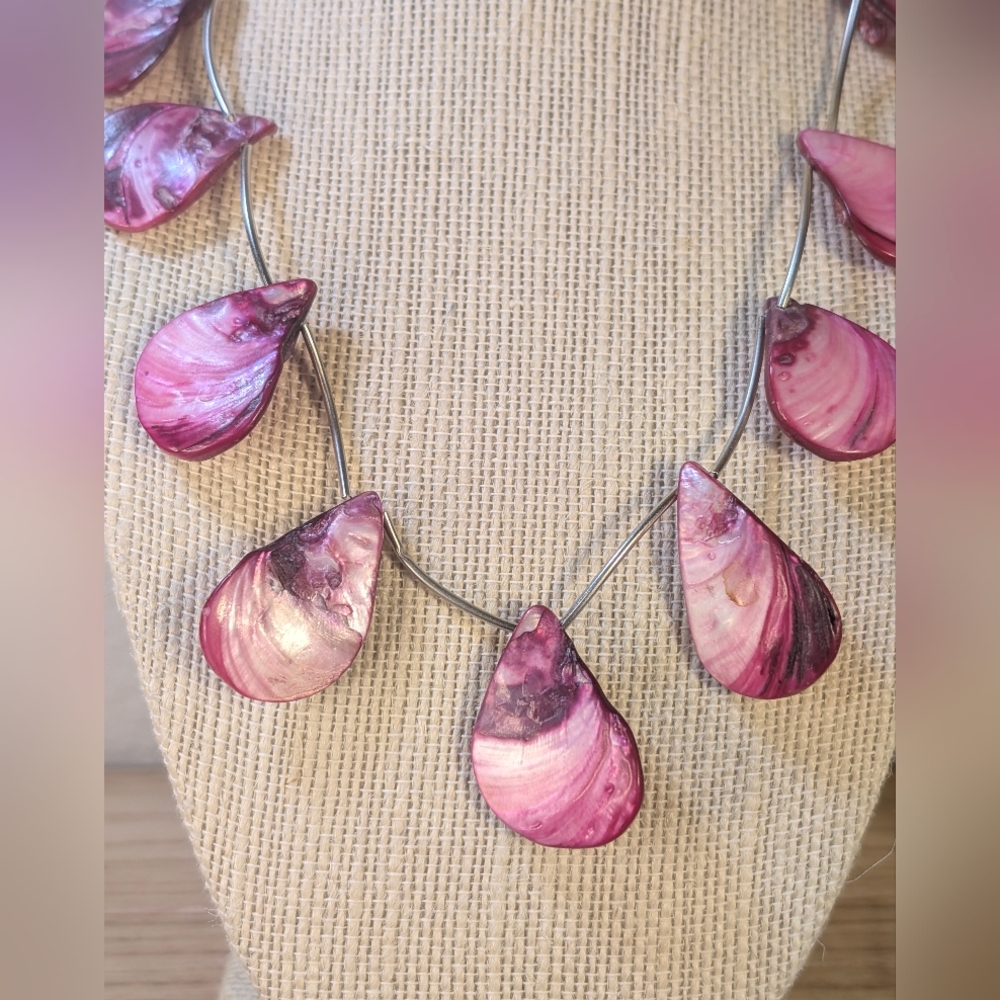 Statement Necklace Pink Shell Teardrops Natural S… - image 2